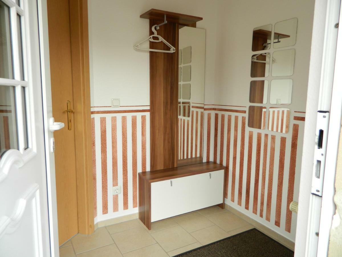 Ferienwohnung Unter den Linden Halbe Exterior foto