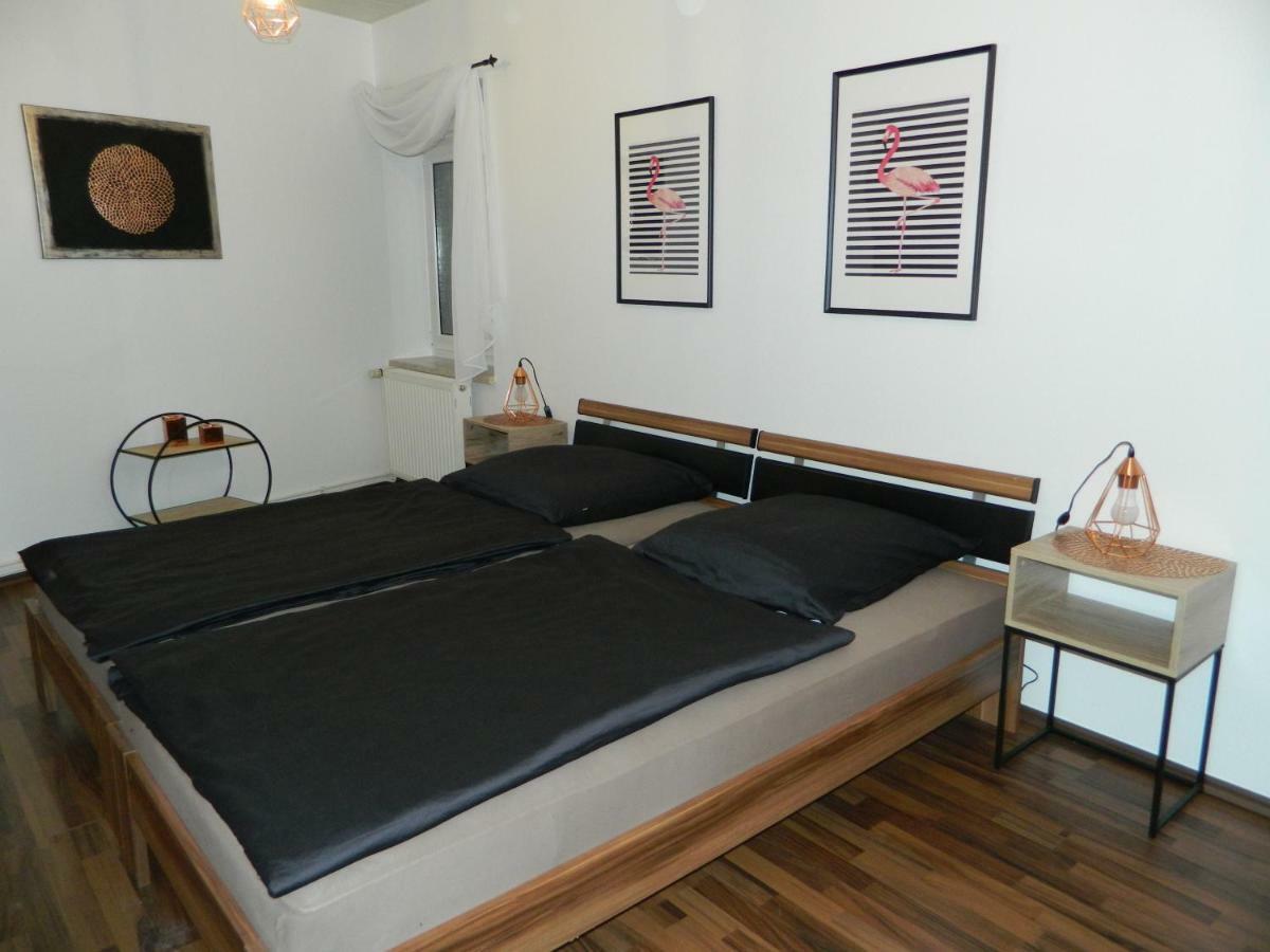 Ferienwohnung Unter den Linden Halbe Exterior foto